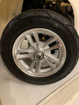 Scooter Eléctrico beidge y Marrón grandes prestaci