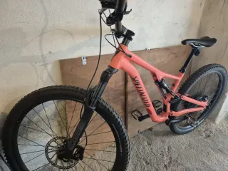 Bicicleta Specialized Stumpjumper Coral