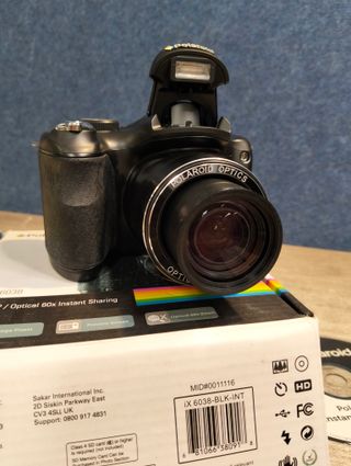 MarcaPolaroid Peso del producto350 Gramos Componentes incluidosCuerpo de la cámara y accesorios Nombre del modeloIX6038 Color de la películaColored Dispositivos compatiblesCámara Sensor de 20 Mp Z...