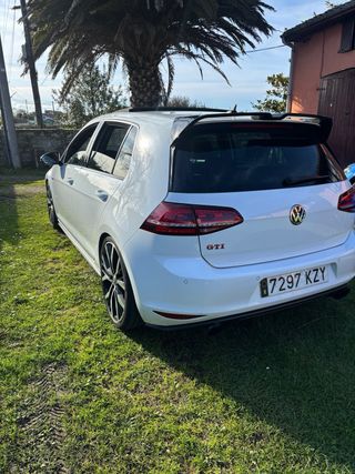 Volkswagen Golf 2016