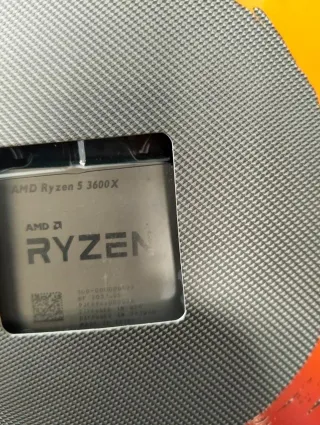 Procesador AMD Ryzen 5 3600X 4.4GHz AM4 6 núcleos
