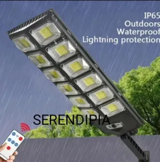 2 FAROLAS SOLARES 504 LED CADA UNA.