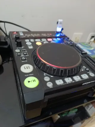 Akiyama Kuro CD Player USB