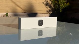 Caja Apple Watch Series 5