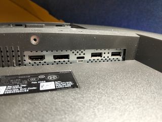 Monitor Dell P3221D IPS QHD 32″ USB-C