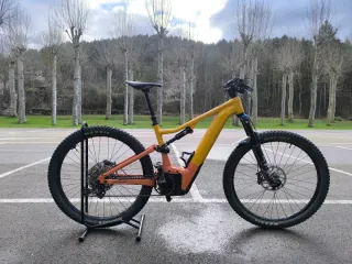 FOCUS JAM 2 6.8 AÑO 2024