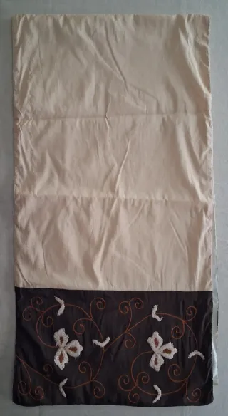 Camino de mesa beig y marrón 1,45 mt largo y 40 cm