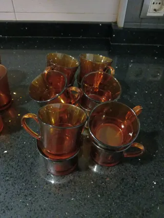 Juego café antiguo caramelo 12 piezas + 5 vasos pq