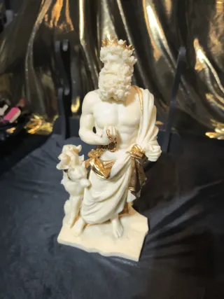 Figura Hades Dios Inframundo Griego