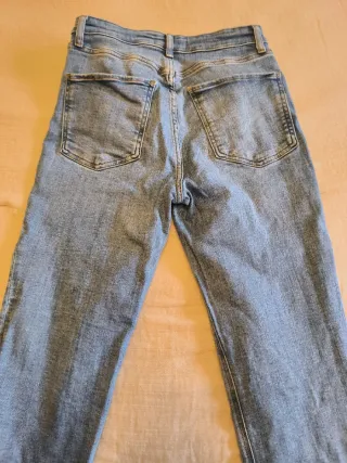 Pantalón vaquero mujer Zara Talla 36