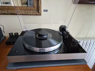 Giradischi Pro-Ject X8 Special in nero e argento
