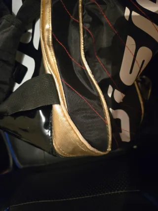 Paletero Padel Vision Pro Negro y Dorado