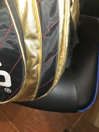 Paletero Padel Vision Pro Negro y Dorado