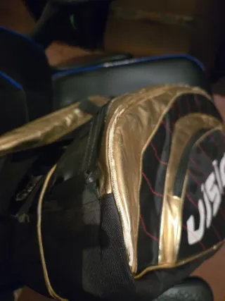 Paletero Padel Vision Pro Negro y Dorado