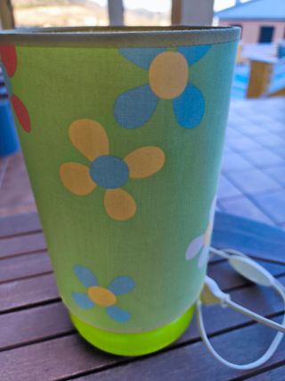 Lámpara infantil flores
