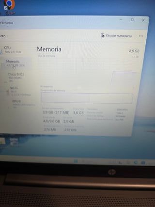 Ordenador portátil HP i3 DOCEAVA GENERACIÓN, 8RAM