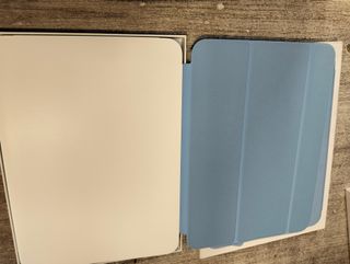 Apple Funda Smart Folio para el iPad (A16) - Azul celeste