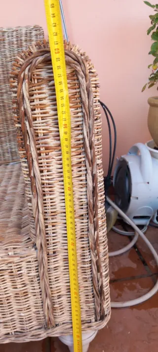 Sofá de mimbre para terraza