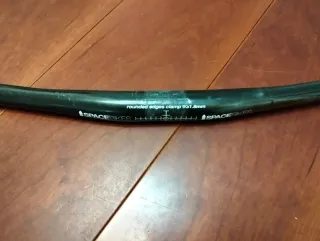 Manubrio SPACEBIKES 31.8mm