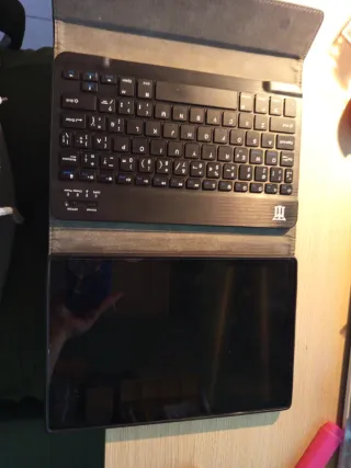 Samsung Tab A8 128GB con Teclado