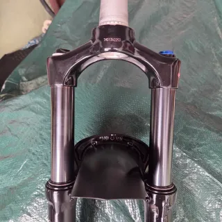 Suspensão Suntour XCR 34 Air 29 LOR 130mm