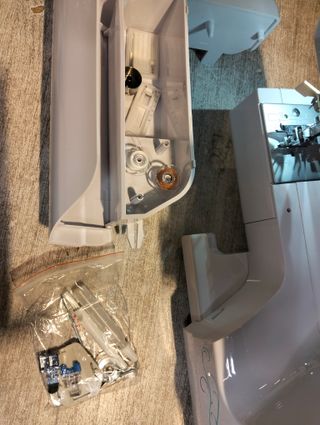 MEDION MD 18205 - Máquina de coser de brazo