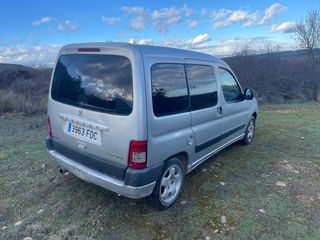 Peugeot Partner 2.0 HDI 2006 DURA COMO LA ROCA