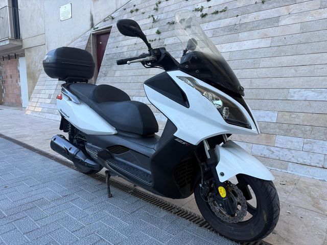 Kymco Superdink 125