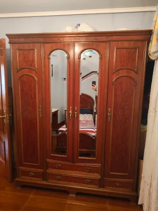 Dormitorio completo madera.