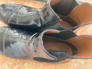 Botas charol negras