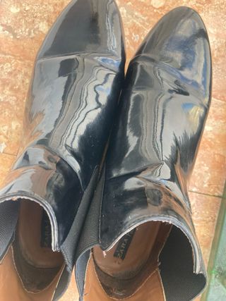 Botas charol negras