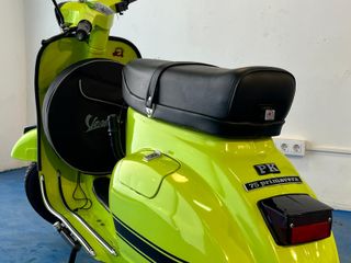 Vespa PK 75 Primavera Verde