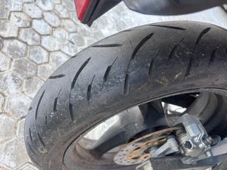 Daelim Roadwin 125 Carburación Negra