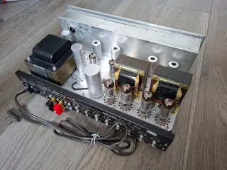 Amplificador Vieta A-225