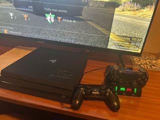 Consola Sony PS4 Pro 1TB Preta