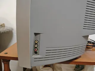 Philips 21" CRT - ¡Joyita para Retro Gaming!