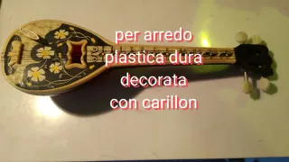 Mandolino d'arredo vintage con carillon