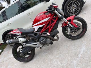 Ducati Monster 696 Plus ABS  Limitada Carnet A2!