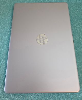 Ordenador portátil HP i3 DOCEAVA GENERACIÓN, 8RAM