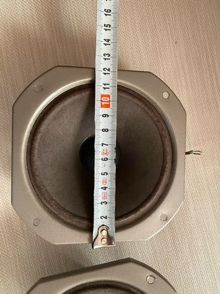 Altavoces medios