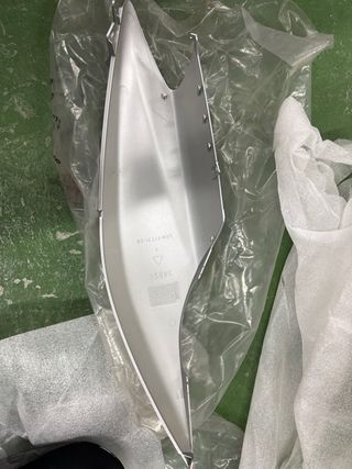 Cacha Derecha Jog R Gris