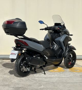 Yamaha Tricity 300 2025