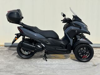 Yamaha Tricity 300 2025