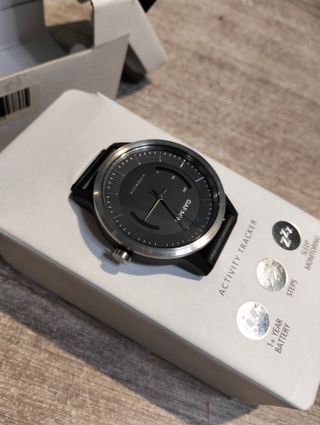 Reloj Garmin Unisex Vívomove Sport 010-01597-00