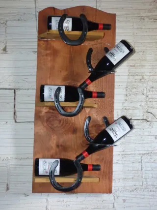 Botellero ecuestre hecho a mano