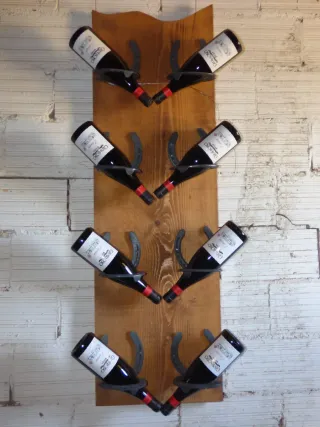 Botellero ecuestre hecho a mano