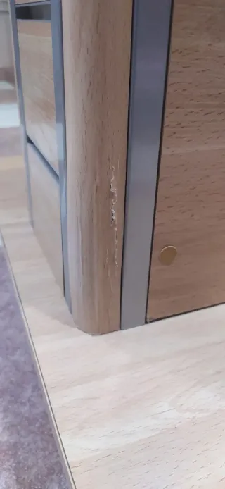 Mueble expositor madera y metal