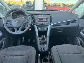 Opel Zafira Tourer 2017