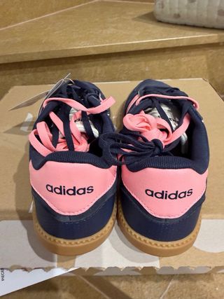 Zapatillas Adidas Azul y Rosa