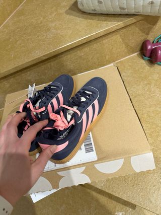 Zapatillas Adidas Azul y Rosa